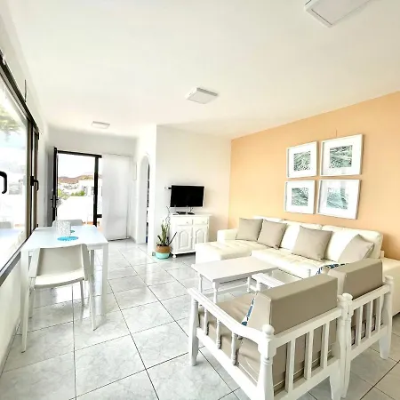 Bungalow Con Vistas Al Mar,freewifi, Terraza, Playa Cerca Charco del Palo